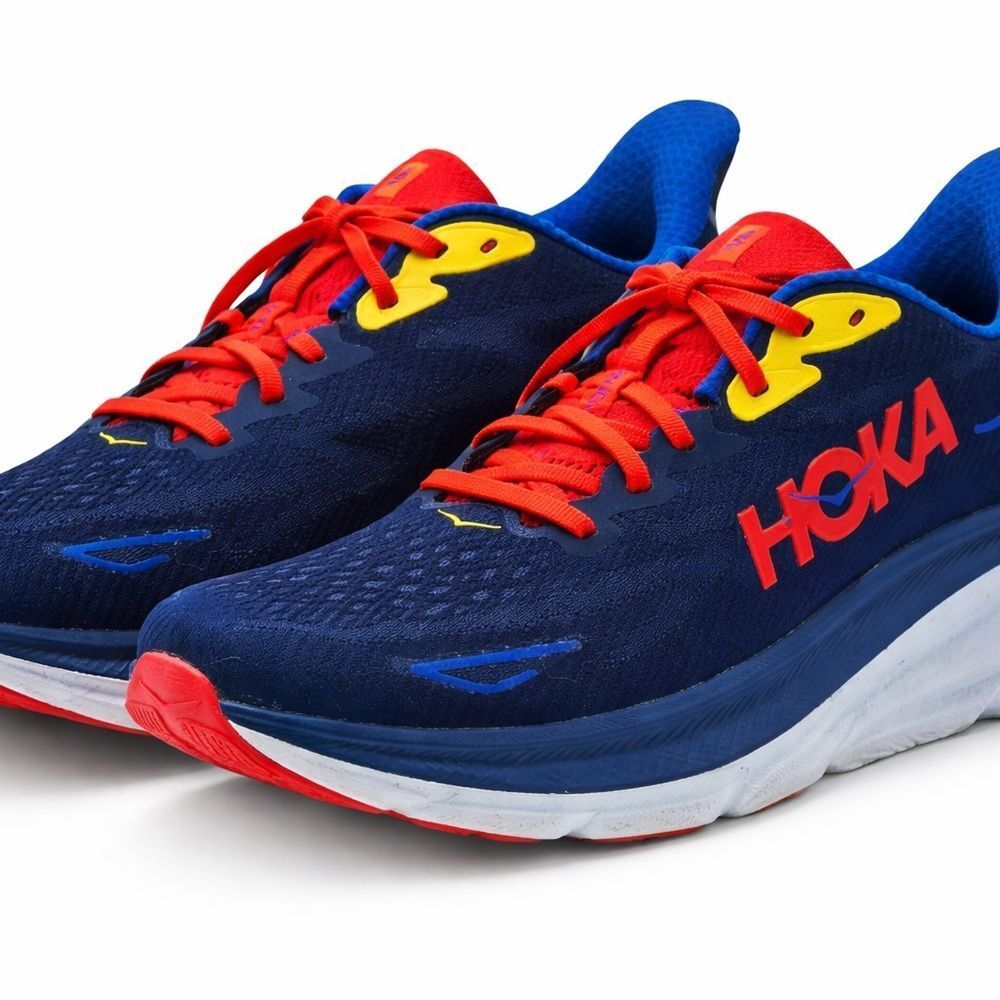 Hoka One Clifton 9 Bellweather Running Sneaker